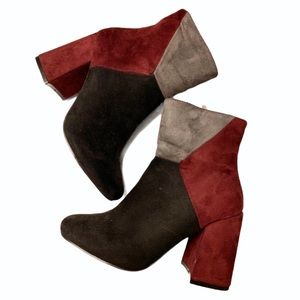 DSW maroon vegan suede color block heeled boots size 7